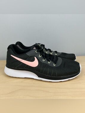 Nike Women’s Size 9.0 Tanjun Racer Black Multicolor Athletic Running Shoes